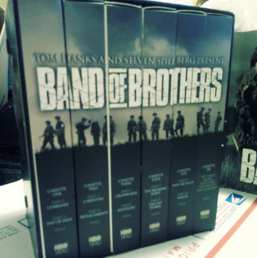 🎁BAND OF BROTHERS, ORIGINAL CASE,VHS. - Picture 2 of 8